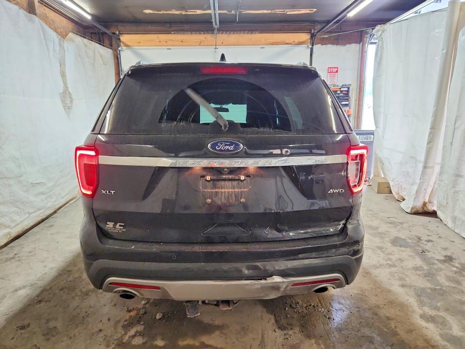 60867636 :رقم المزاد ، 1FM5K8D87HGD50089 vin ، 2017 Ford Explorer مزاد بيع