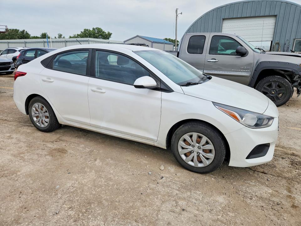 2019 Hyundai Accent მანქანა იყიდება აუქციონზე, vin: 3KPC24A34KE058890, აუქციონის ნომერი: 58053196