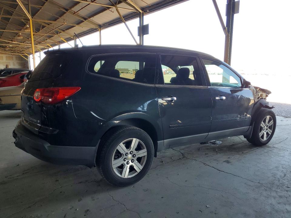 60875526 :رقم المزاد ، 1GNLRFED3AS106246 vin ، 2010 Chevrolet Traverse مزاد بيع