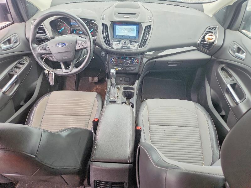 Продаж на аукціоні авто 2017 Ford Escape, vin: 1FMCU9JD2HUA89884, номер лоту: 61546696