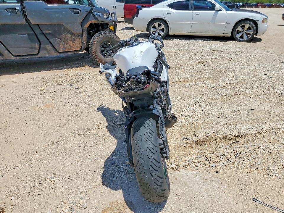 Продажа на аукционе авто 2021 Kawasaki Zx636, vin: JKBZXJH1XMA008246, номер лота: 60031796