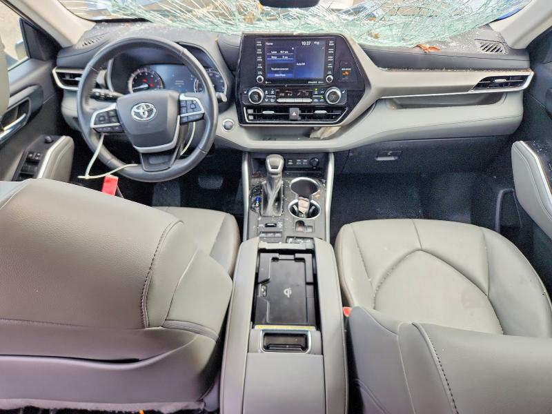 Продаж на аукціоні авто 2022 Toyota Highlander, vin: 5TDGZRBH0NS245770, номер лоту: 61055376