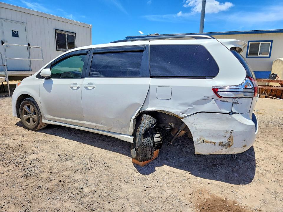 61054936 :رقم المزاد ، 5TDKZ3DC8LS051543 vin ، 2020 Toyota Sienna مزاد بيع