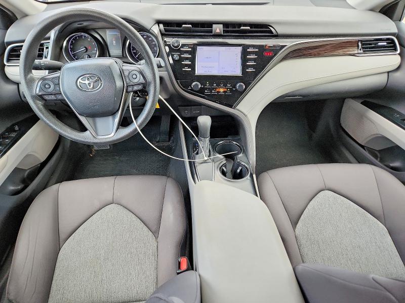 62546436 :رقم المزاد ، 4T1B11HK6KU806742 vin ، 2019 Toyota Camry مزاد بيع