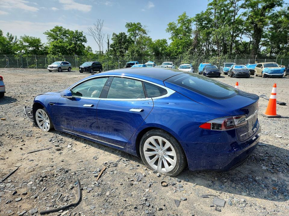Aukcja sprzedaży 2017 Tesla Model S, vin: 5YJSA1E1XHF208784, numer aukcji: 60556636