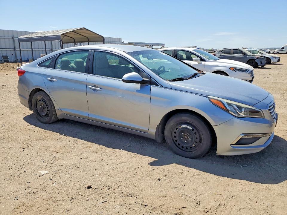 2015 Hyundai Sonata მანქანა იყიდება აუქციონზე, vin: 5NPE24AF9FH039806, აუქციონის ნომერი: 61970676