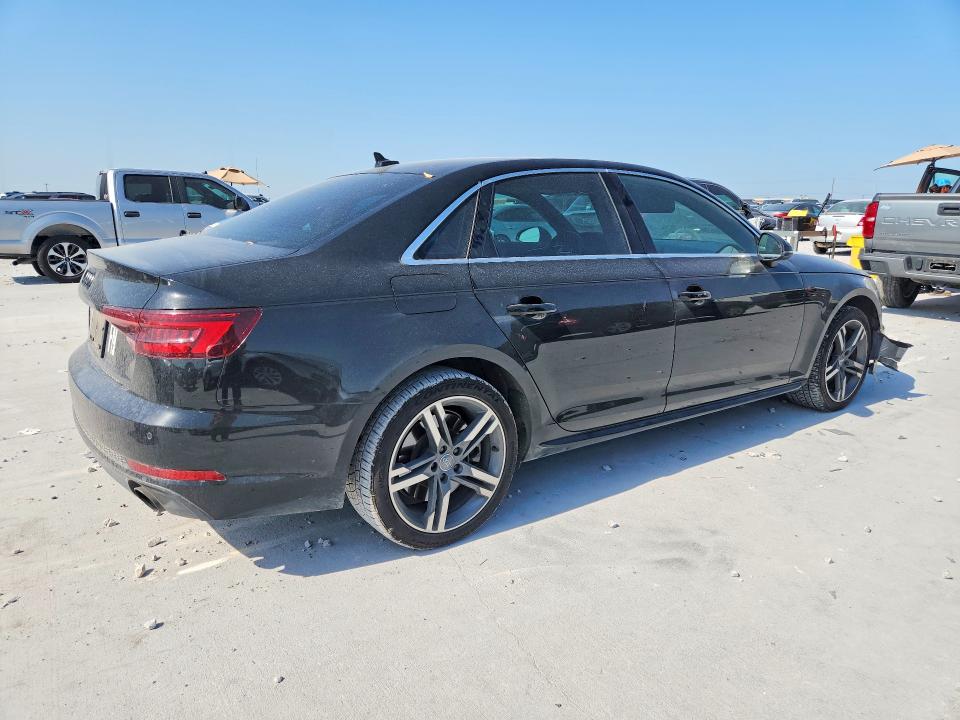 2018 Audi A4 მანქანა იყიდება აუქციონზე, vin: WAUENAF44JA134445, აუქციონის ნომერი: 62029916