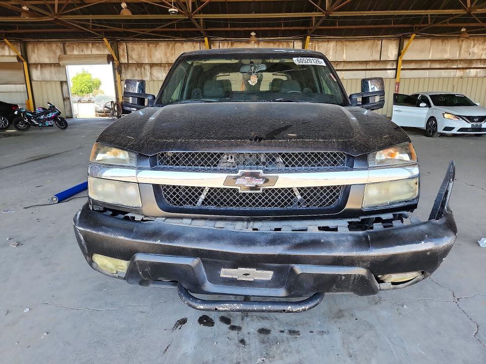 60520126 :رقم المزاد ، 3GNEC13T83G141124 vin ، 2003 Chevrolet Avalanche مزاد بيع