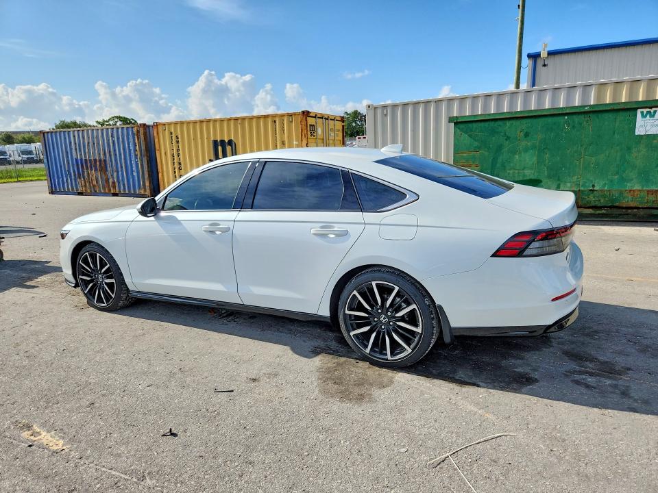 Продажа на аукционе авто 2023 Honda Accord, vin: 1HGCY2F81PA009648, номер лота: 62641636