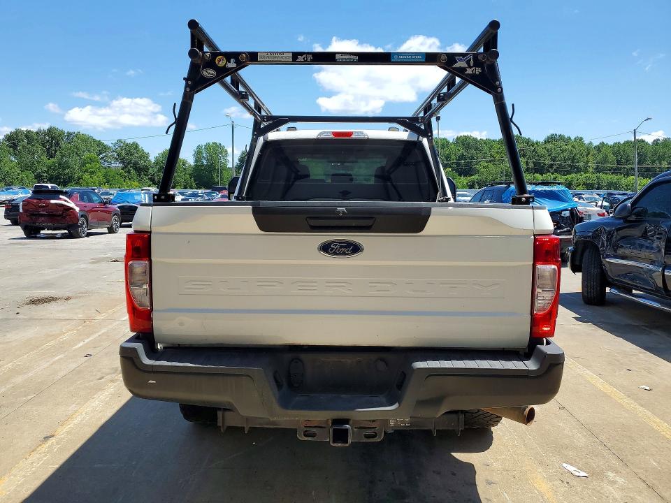 60876436 :رقم المزاد ، 1FT7X2B69NEC90188 vin ، 2022 Ford F250 مزاد بيع