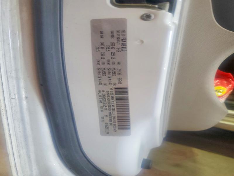 63625266 :رقم المزاد ، 2C4RDGBG6FR721825 vin ، 2015 Dodge Grand Caravan مزاد بيع