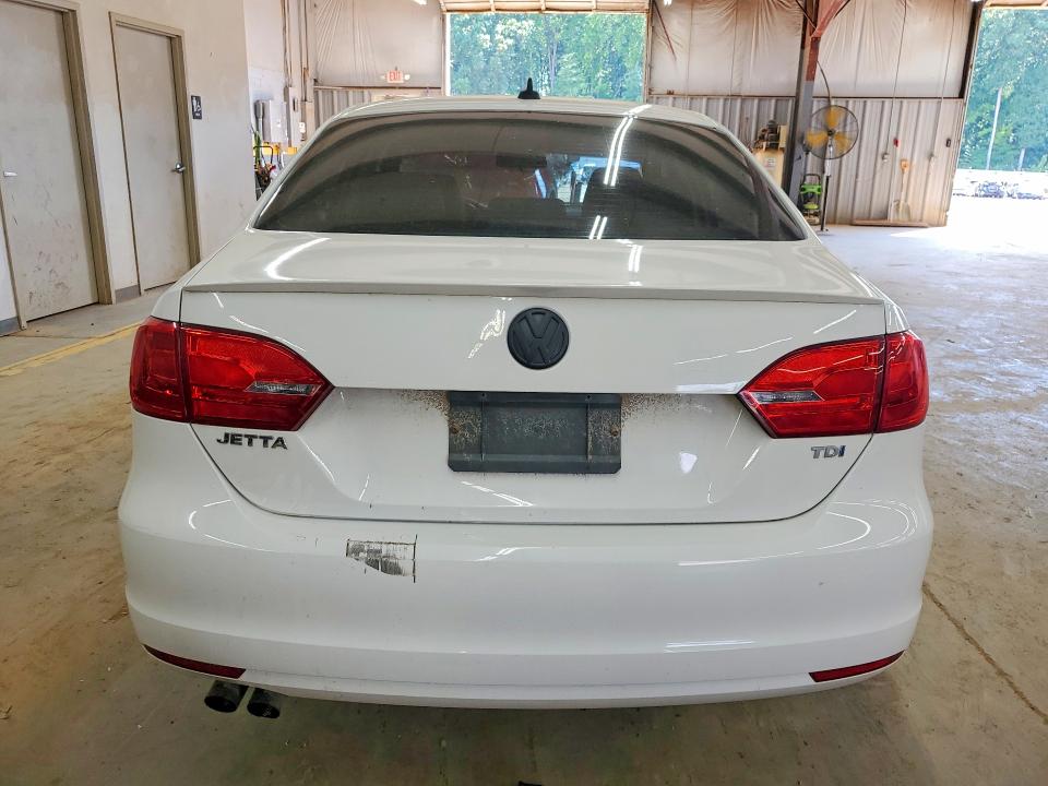 Продаж на аукціоні авто 2011 Volkswagen Jetta, vin: 3VWLL7AJ2BM110906, номер лоту: 59899056