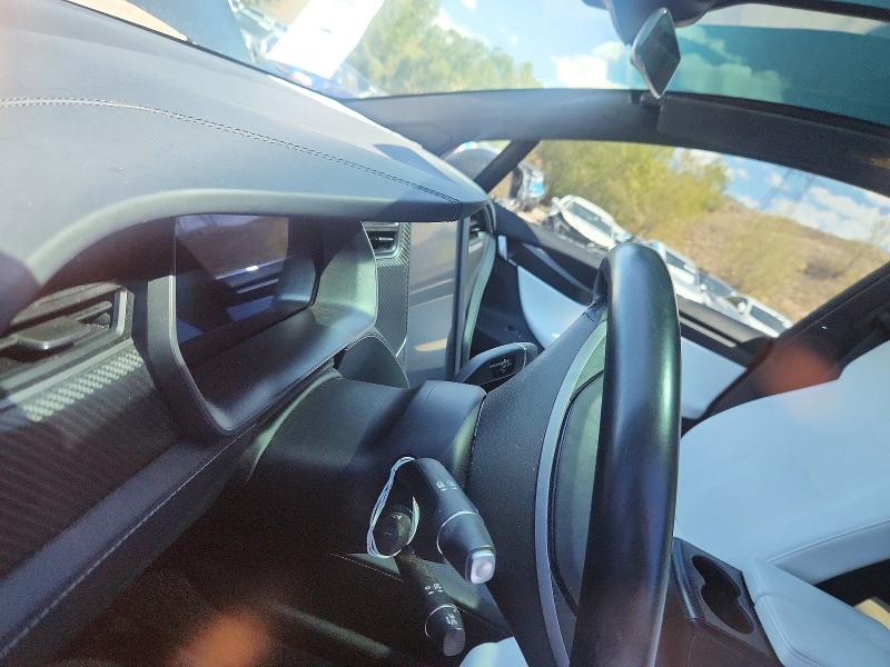 Продаж на аукціоні авто 2020 Tesla Model X, vin: 5YJXCDE4XLF236105, номер лоту: 60649856