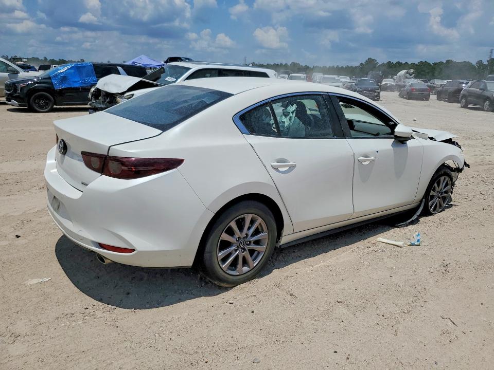 2021 Mazda 3 მანქანა იყიდება აუქციონზე, vin: JM1BPAAL0M1327761, აუქციონის ნომერი: 60085606