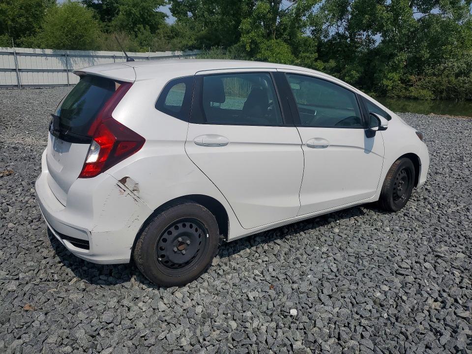 60379936 :رقم المزاد ، 3HGGK5H44KM745364 vin ، 2019 Honda Fit مزاد بيع