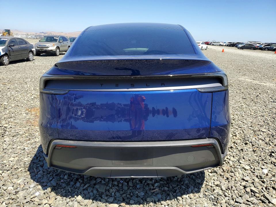 61752816 :رقم المزاد ، 7SAYGDED7TF587646 vin ، 2026 Tesla Model Y مزاد بيع