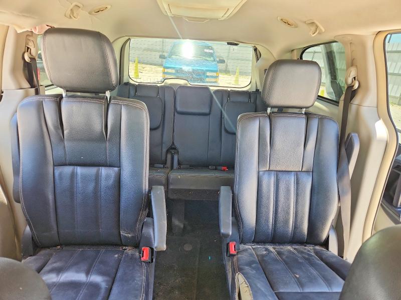 61783266 :رقم المزاد ، 2C4RC1BG2GR140968 vin ، 2016 Chrysler Town & Country مزاد بيع