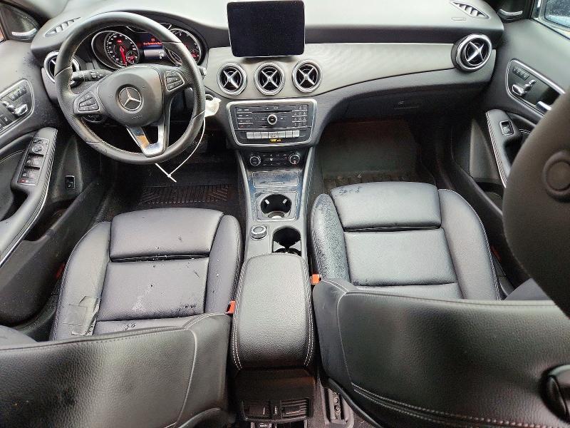 61376086 :رقم المزاد ، WDCTG4EBXJJ489538 vin ، 2018 Mercedes-benz Gla مزاد بيع