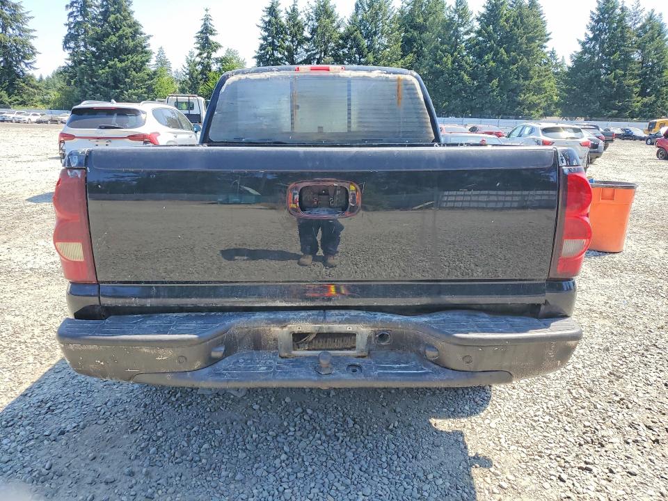 2003 Chevrolet Silverado მანქანა იყიდება აუქციონზე, vin: 2GCEC19V231180883, აუქციონის ნომერი: 61050726