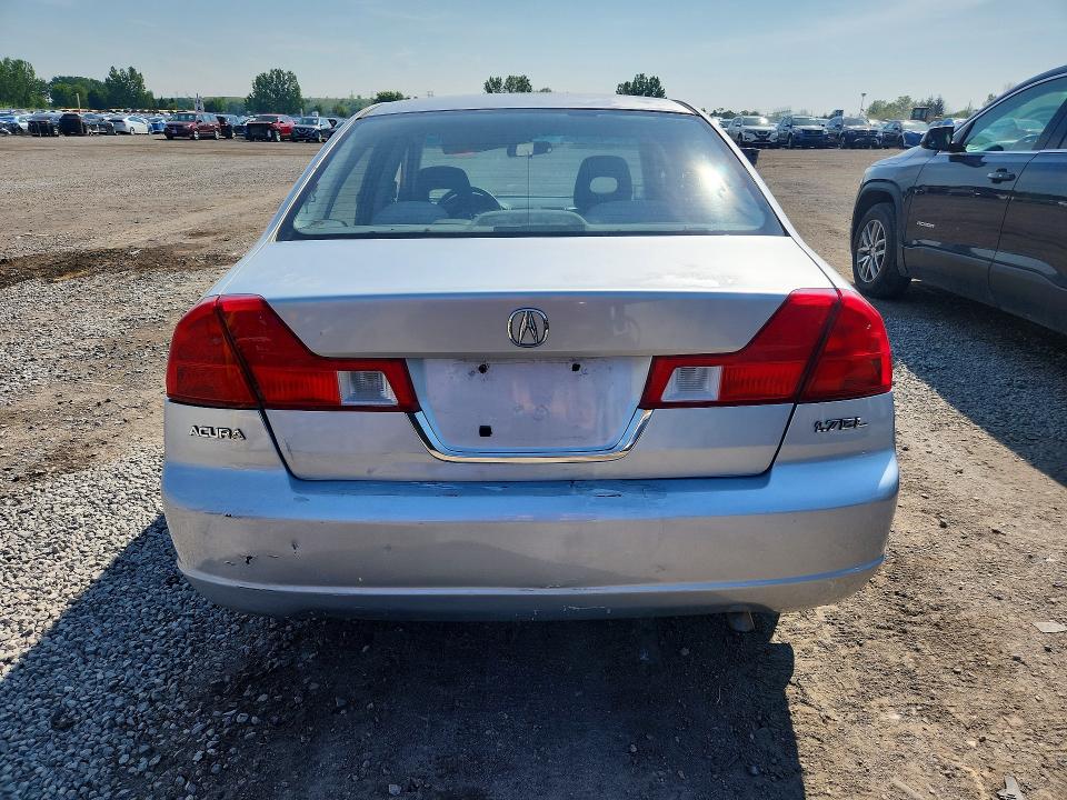 60123536 :رقم المزاد ، 2HHES36611H000838 vin ، 2001 Acura 1.7el مزاد بيع