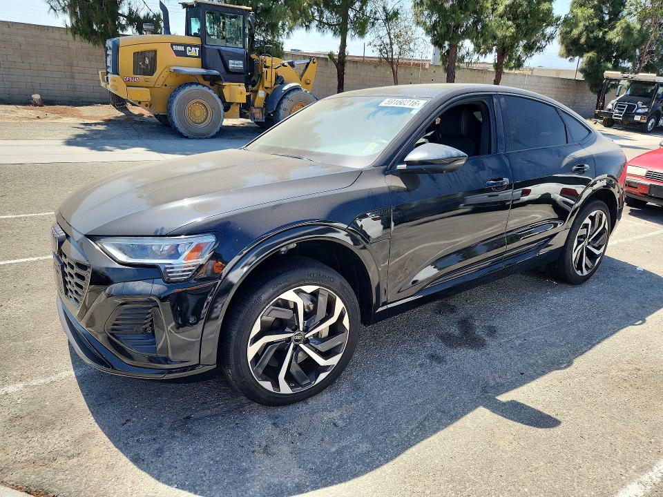 Продажа на аукционе авто 2024 Audi Q8 E-tron, vin: WA1CAAGE1RB049267, номер лота: 59160316