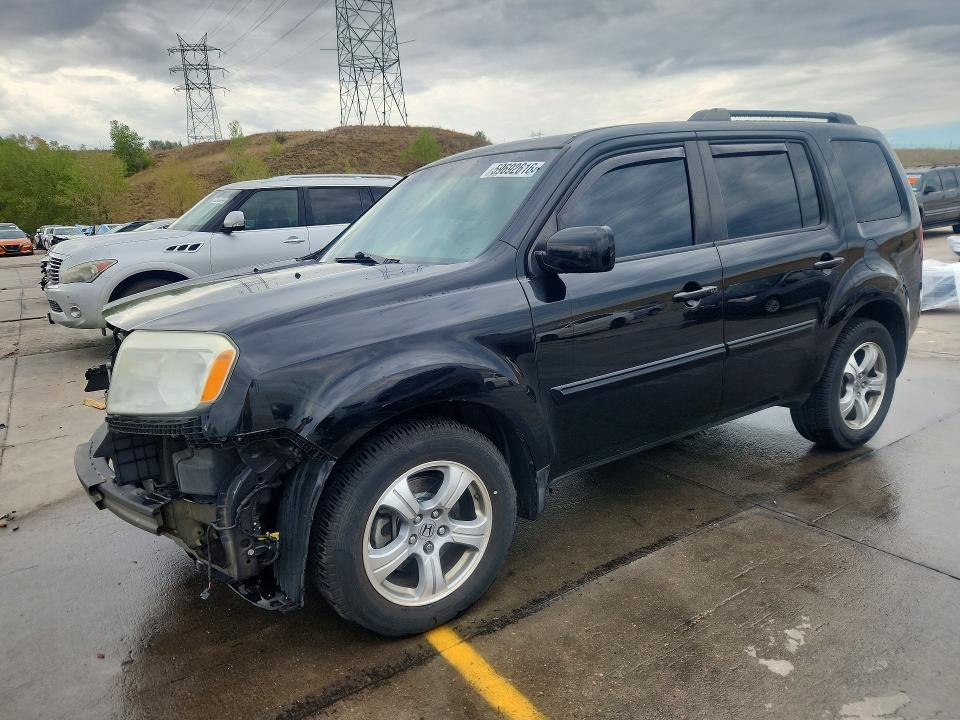 59692616 :رقم المزاد ، 5FNYF4H58CB041233 vin ، 2012 Honda Pilot مزاد بيع