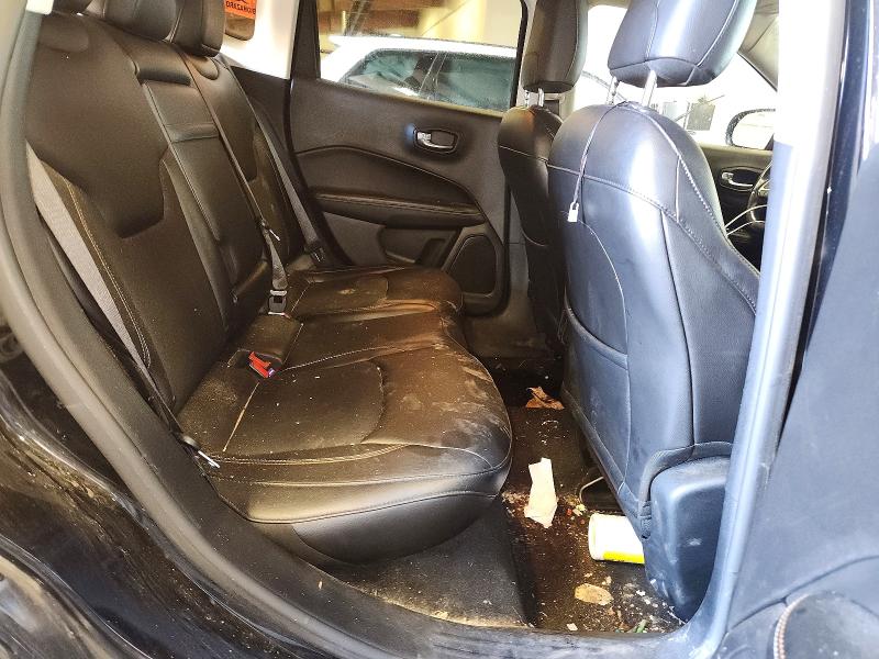 59816746 :رقم المزاد ، 3C4NJDBB6JT162261 vin ، 2018 Jeep Compass مزاد بيع