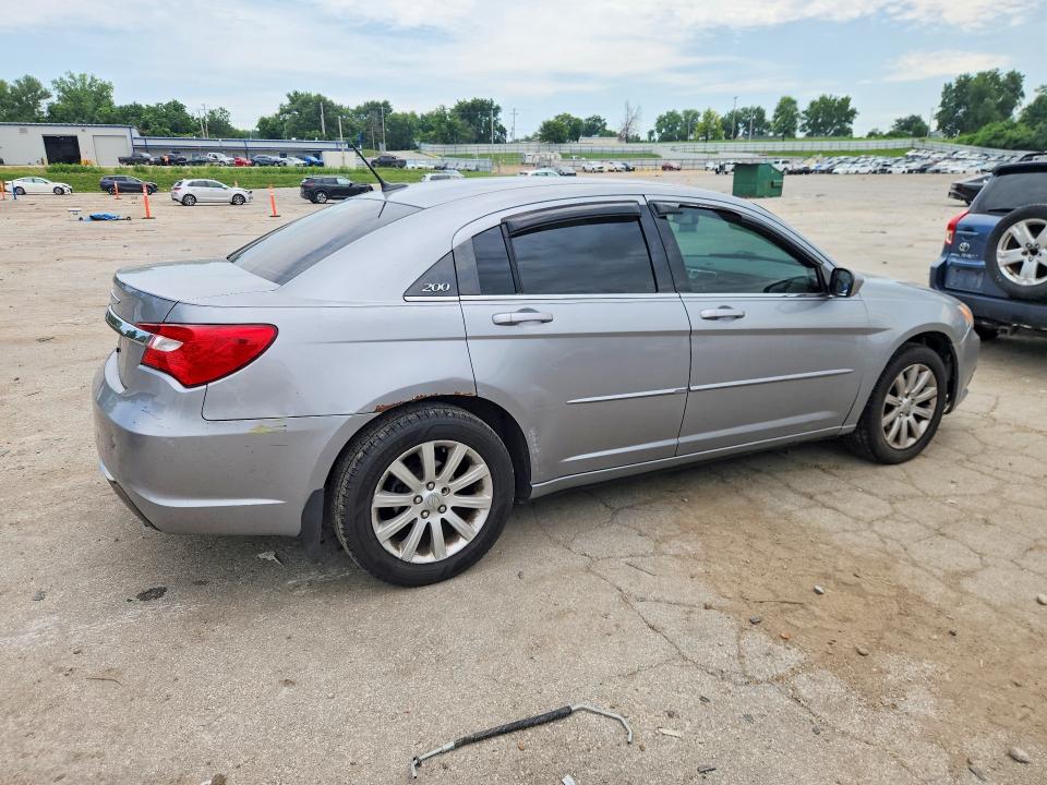 Продажа на аукционе авто 2013 Chrysler 200, vin: 1C3CCBBB4DN668346, номер лота: 60615086
