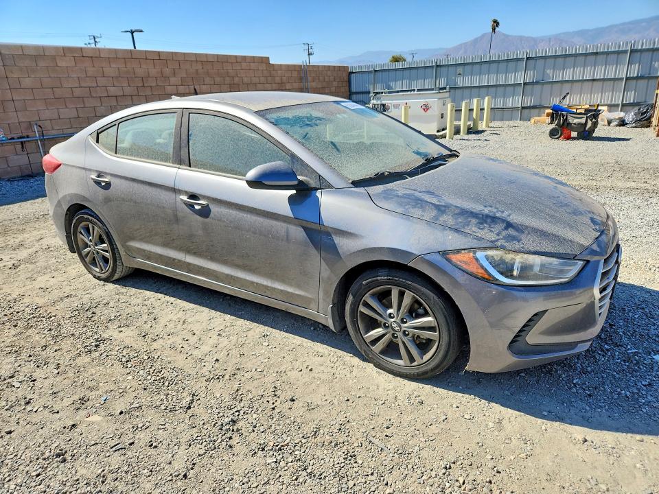 Продажа на аукционе авто 2018 Hyundai Elantra, vin: 5NPD84LF6JH260232, номер лота: 62944446