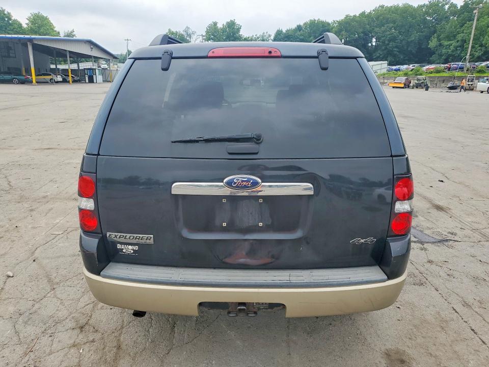 62202076 :رقم المزاد ، 1FMEU74E88UA43638 vin ، 2008 Ford Explorer مزاد بيع