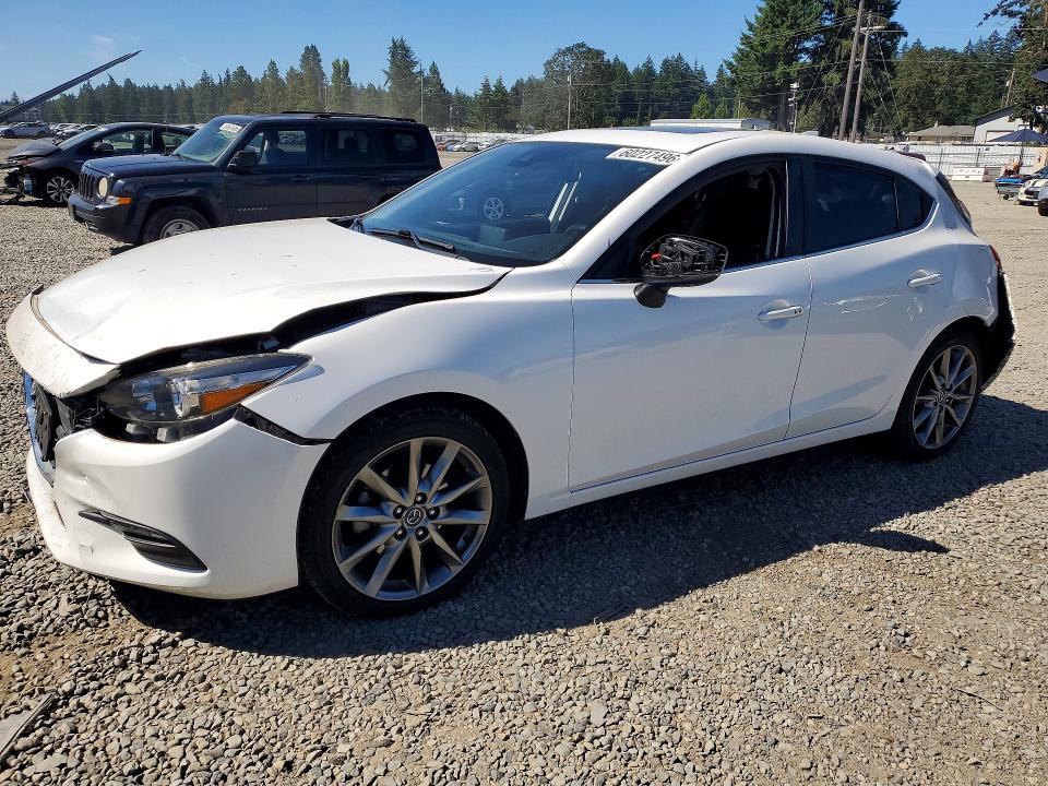 2018 Mazda 3 მანქანა იყიდება აუქციონზე, vin: 3MZBN1L32JM268680, აუქციონის ნომერი: 60227496