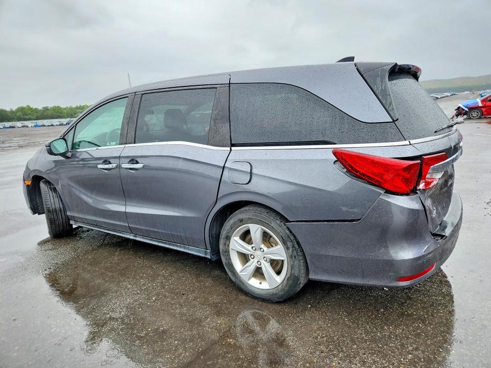 59194696 :رقم المزاد ، 5FNRL6H57JB086234 vin ، 2018 Honda Odyssey مزاد بيع