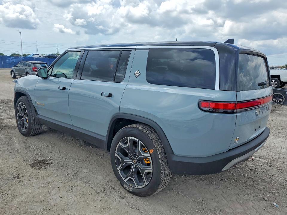 59173516 :رقم المزاد ، 7PDSGABL0PN005982 vin ، 2023 Rivian R1s مزاد بيع
