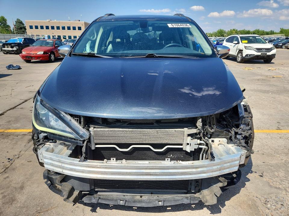 Продажа на аукционе авто 2020 Chrysler Pacifica, vin: 2C4RC1GG9LR275450, номер лота: 61064036