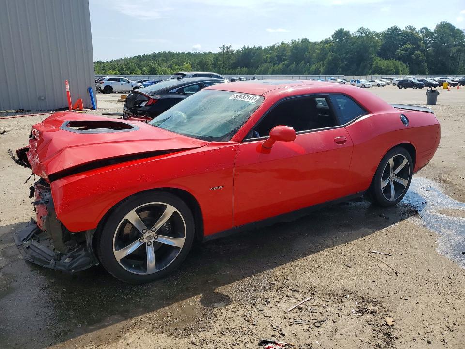59582146 :رقم المزاد ، 2C3CDZBT4JH223379 vin ، 2018 Dodge Challenger مزاد بيع