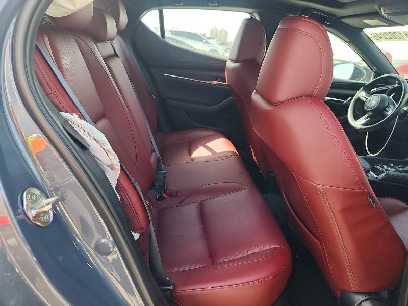 61202246 :رقم المزاد ، JM1BPALM9P1600190 vin ، 2023 Mazda 3 مزاد بيع
