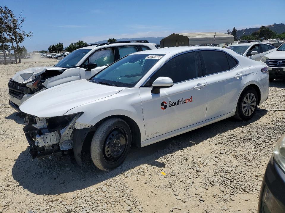 59630176 :رقم المزاد ، 4T1C31AK9PU613453 vin ، 2023 Toyota Camry Hybrid مزاد بيع