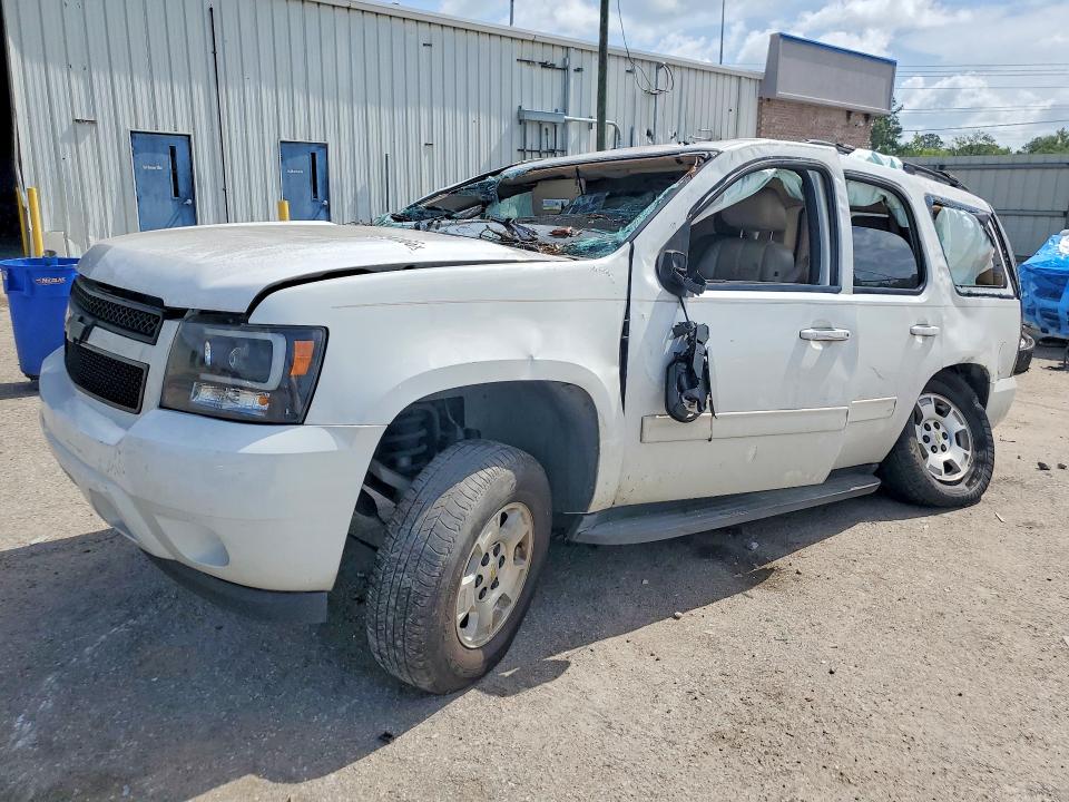 62294466 :رقم المزاد ، 1GNSCBE02ER217080 vin ، 2014 Chevrolet Tahoe مزاد بيع