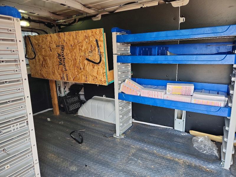 Продаж на аукціоні авто 2015 Ford Transit, vin: 1FTYE9ZM4FKA33319, номер лоту: 64507276