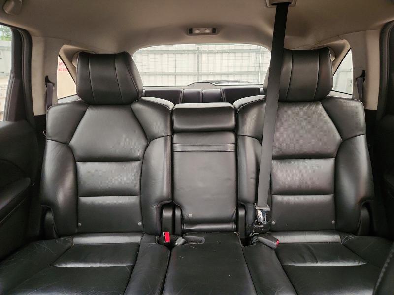 61025436 :رقم المزاد ، 2HNYD2H69BH000261 vin ، 2011 Acura Mdx مزاد بيع