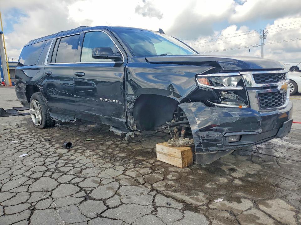 Продажа на аукционе авто 2017 Chevrolet Suburban, vin: 1GNSKHKC2HR173381, номер лота: 61386776