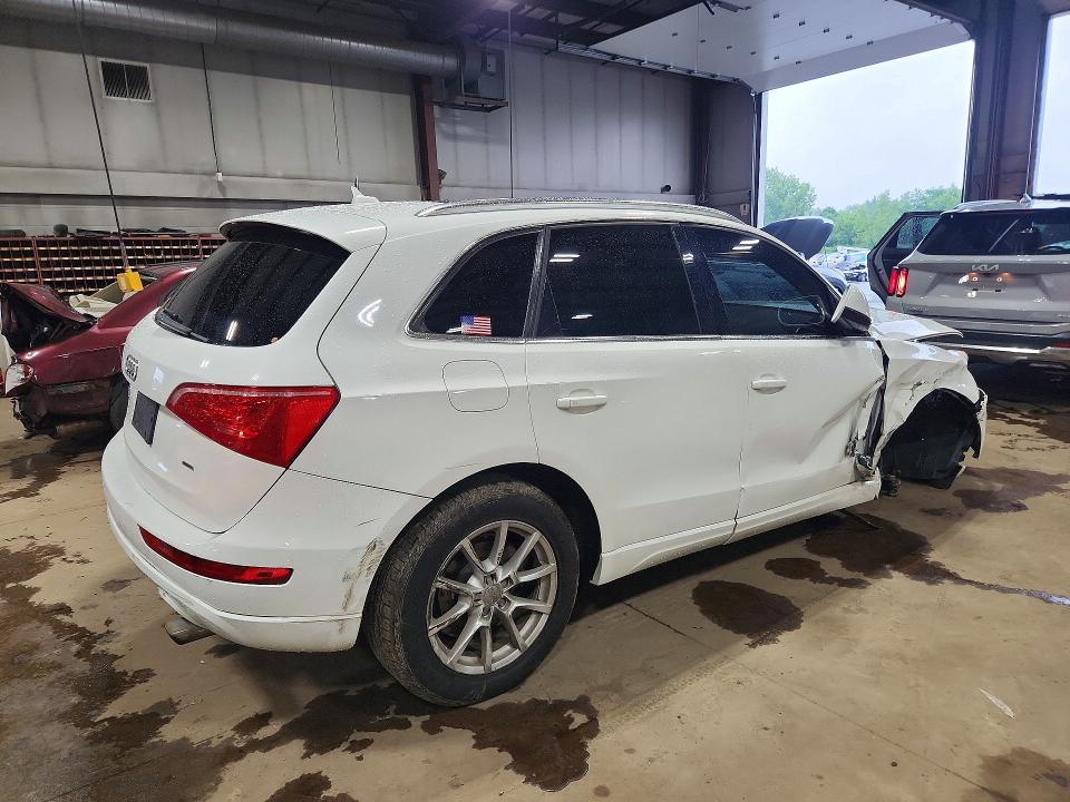 59241126 :رقم المزاد ، WA1CFAFP8CA122457 vin ، 2012 Audi Q5 مزاد بيع