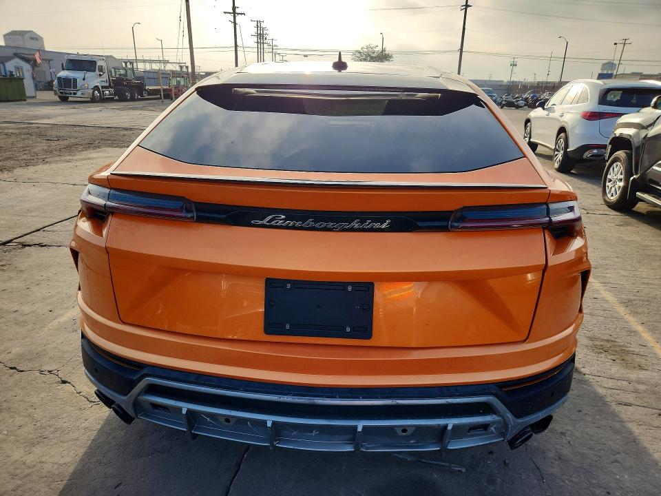 2022 Lamborghini Urus მანქანა იყიდება აუქციონზე, vin: ZPBUA1ZL2NLA21237, აუქციონის ნომერი: 63590146