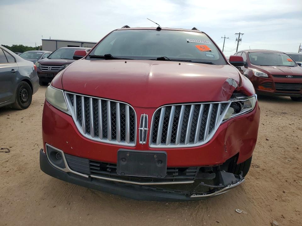 59332756 :رقم المزاد ، 2LMDJ6JK3BBJ27019 vin ، 2011 Lincoln Mkx مزاد بيع