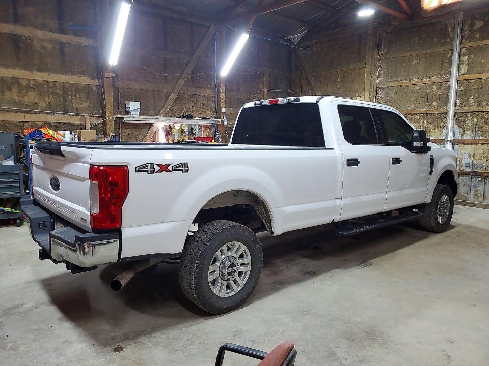 Продажа на аукционе авто 2019 Ford F350, vin: 1FT7W3B67KEF22565, номер лота: 61071586