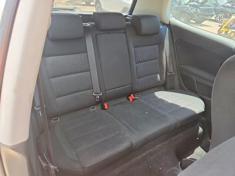 59339296 :رقم المزاد ، WVWBB7AJ5AW262601 vin ، 2010 Volkswagen Golf مزاد بيع