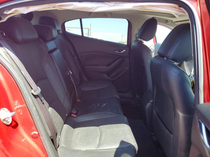Продажа на аукционе авто 2018 Mazda 3, vin: JM1BN1M32J1156234, номер лота: 61360866