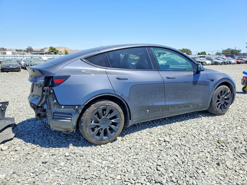 Продажа на аукционе авто 2021 Tesla Model Y, vin: 5YJYGDEE2MF213243, номер лота: 59870866
