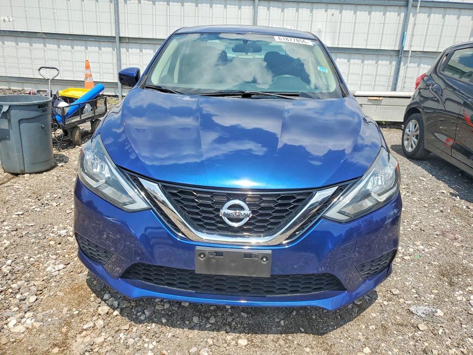 Продажа на аукционе авто 2017 Nissan Sentra, vin: 3N1AB7AP8HY206268, номер лота: 61877856