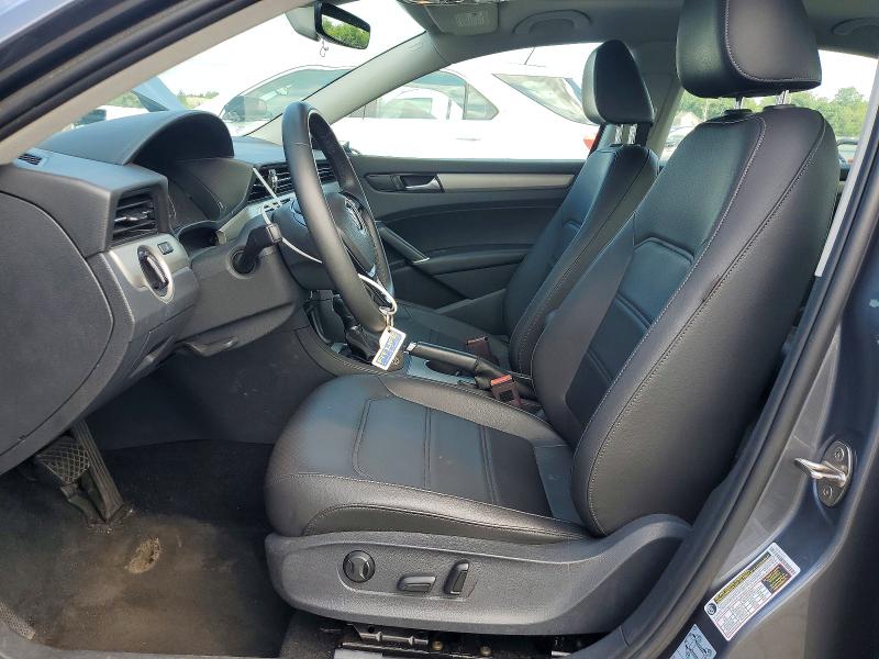 60749586 :رقم المزاد ، 1VWSA7A33MC001930 vin ، 2021 Volkswagen Passat مزاد بيع